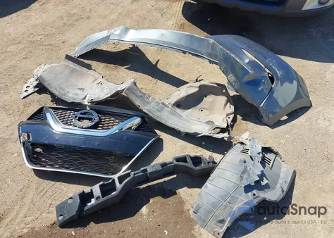 2017 Nissan Maxima 3.5 Sr z USA, uszkodzony, nr VIN 1N4AA6AP5HC437914